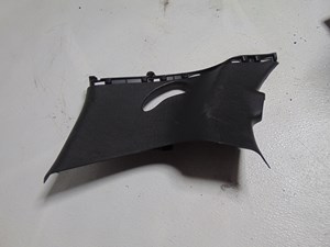 2014 Nissan Juke Rear LH Driver Pillar Trim Panel 76935 1KA0A