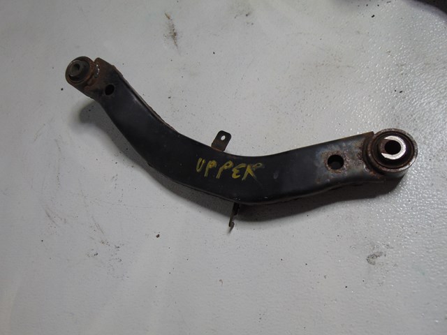 2014 Nissan Juke AWD  Rear LH Driver Upper Control Arm