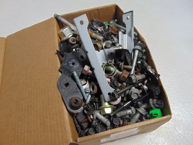 2014 Nissan Juke Nismo RS Bolt Box