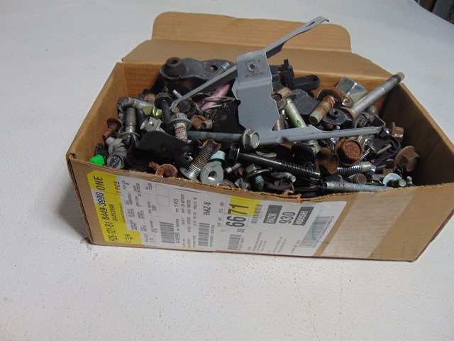 2014 Nissan Juke Nismo RS Bolt Box