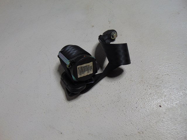 2014 Nissan Juke Rear RH passenger Seat Belt