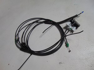 2014 Nissan Juke Nismo RS Hood & Fuel Door Release Lever & Cable