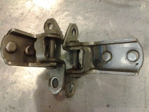 2003 Lexus IS300 LH Rear Door Hinge Set