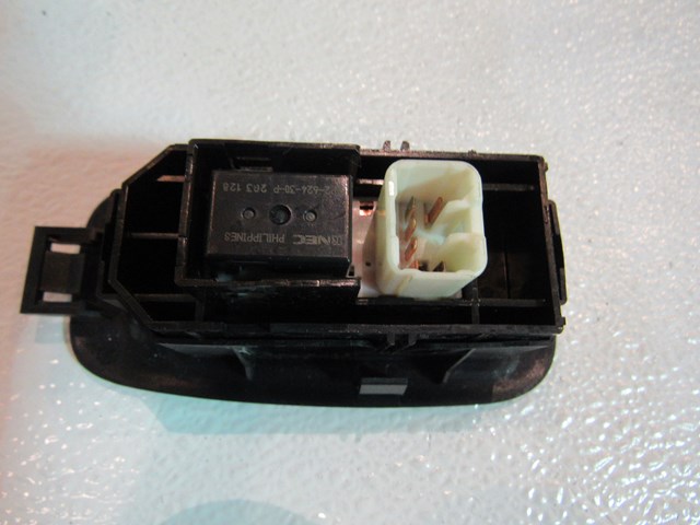 2003 Lexus IS300 LH Rear Door Switch