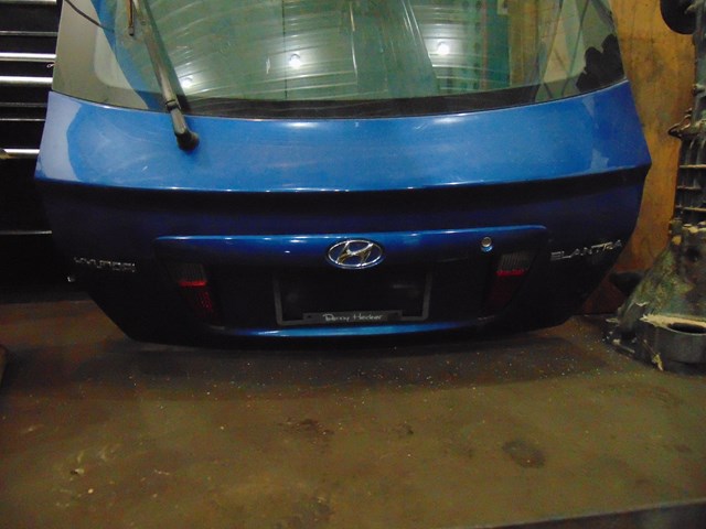 2006 Hyundai Elantra Trunk Lid-Read description for shipping info