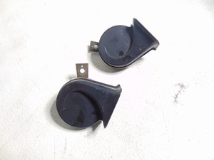 2003 Infiniti M45 Horn Set