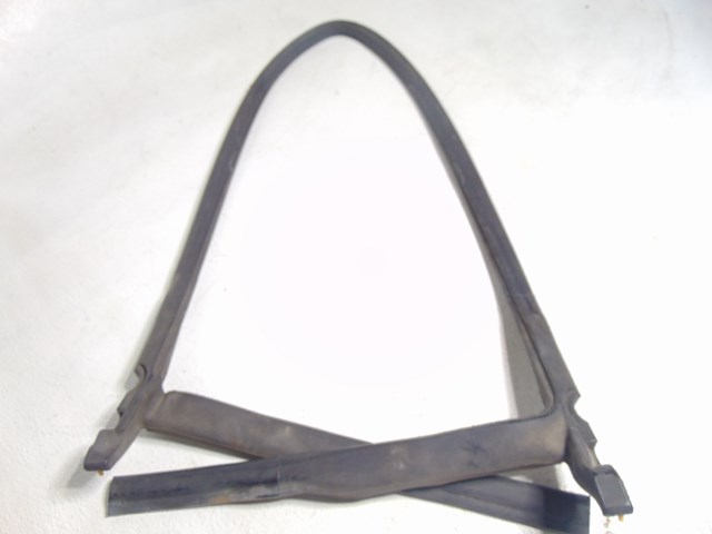 2003 Infiniti M45 Hood/Wiper Cowl Seal