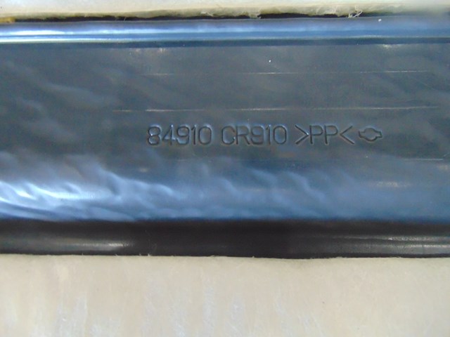 2003 Infiniti M45 Trunk Moulding Panel 84910 CR910