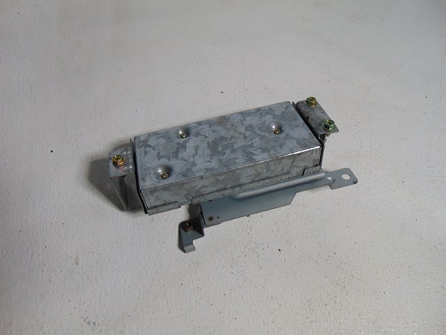 2003 Infiniti M45 Voice Recognition Module 28337 AR205