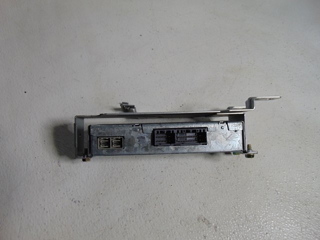 2003 Infiniti M45 Voice Recognition Module 28337 AR205