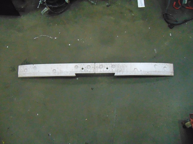 2003 Infiniti M45 Rear Bumper Reinforcement Foam 85090 CR900