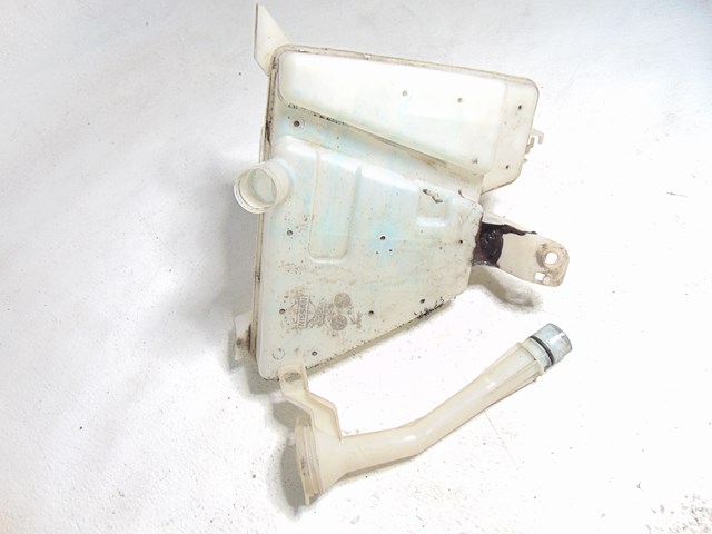 2003 Infiniti M45 Windshield Washer Reservoir Tank With Filler Neck OEM