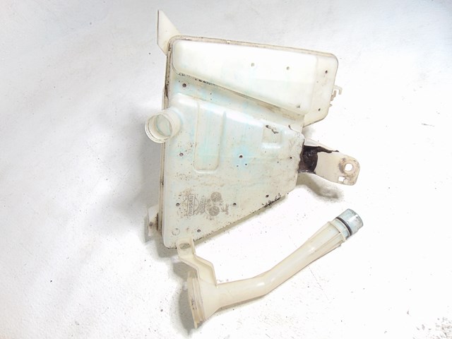 2003 Infiniti M45 Windshield Washer Reservoir Tank With Filler Neck OEM