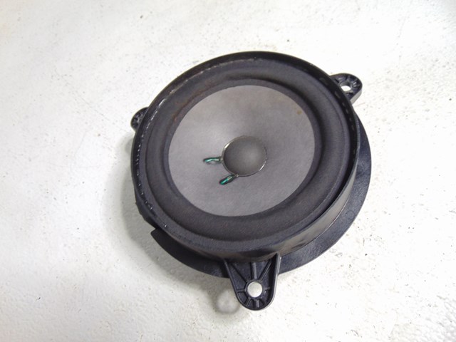2003 Infiniti M45 Rear RH LH Door Speaker 28156 AM800