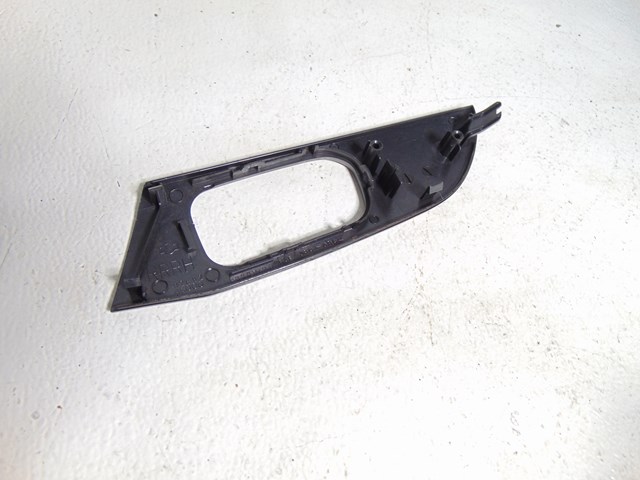 2003 Infiniti M45 Rear RH Pass Door Panel Trim 82682 AG000