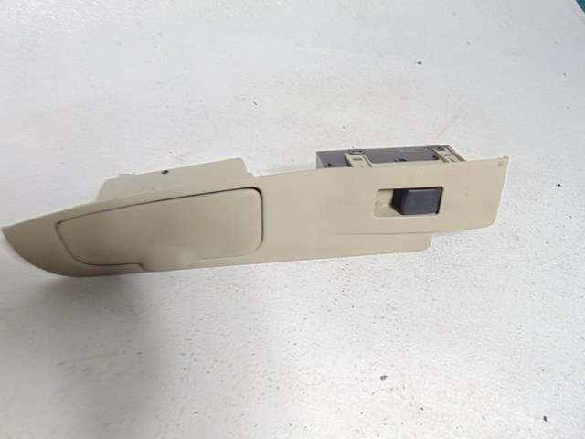 2003 Infiniti M45 Rear RH Passenger Door Switch w/Trim 82960CR900