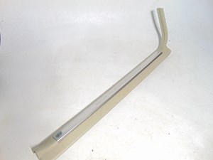 2003 Infiniti M45 Front RH Passenger Door Sill Kick Plate 76951 CR900