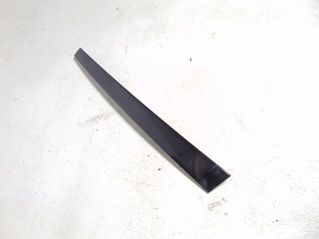 2003 Infiniti M45 RH Passenger Exterior B Pillar Trim 76818 AG000