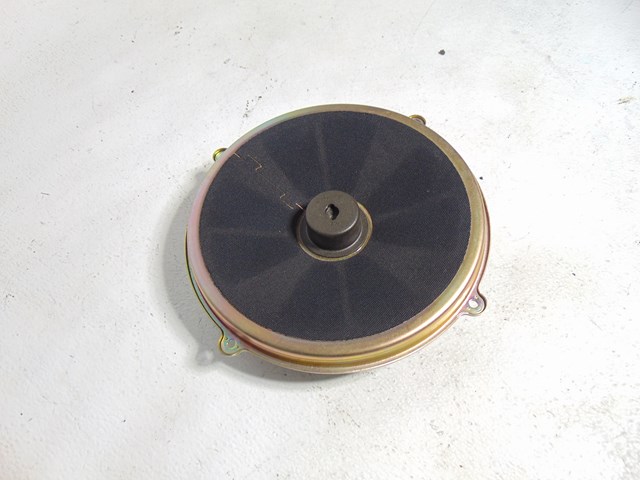 2003 Infiniti M45 Rear Subwoofer Speaker 28138 CD000