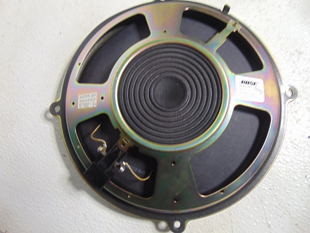 2003 Infiniti M45 Rear Subwoofer Speaker 28138 CD000