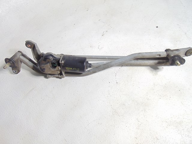 2003 Infiniti M45 Windshield Wiper Motor
