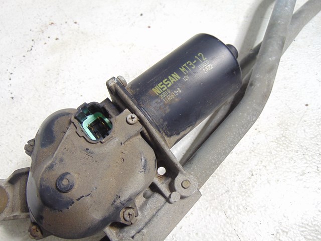 2003 Infiniti M45 Windshield Wiper Motor