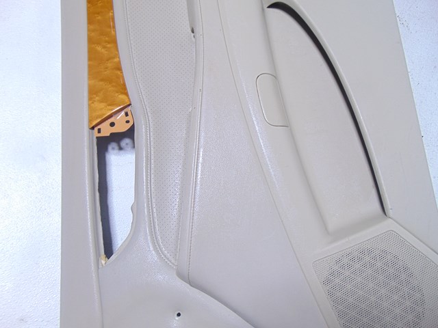 2003 Infiniti M45 Front RH Passenger Door Panel