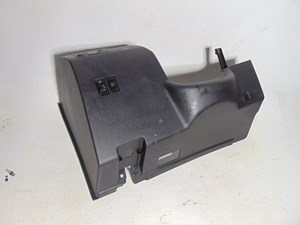 2003 Infiniti M45 Under Steering Dash Knee