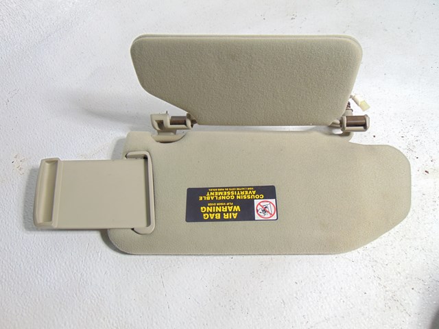 2003 Infiniti M45 LH Driver  Sun Visor