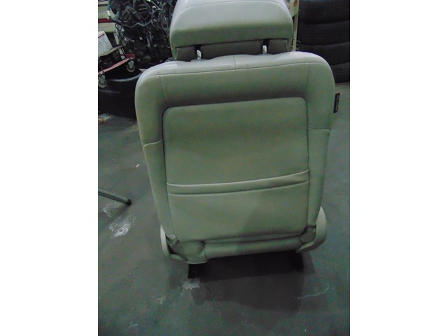 2003 Infiniti M45 Front Seat Passenger Tan Y34