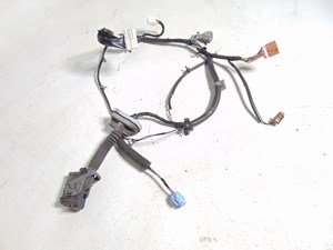2003 Infiniti M45 Front RH Passenger Door Wiring 24124 CR901
