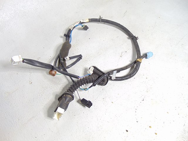 2003 Infiniti M45 Rear RH Passenger Door Wiring 24126 CR900