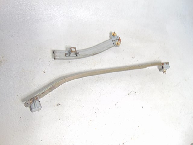 2003 Infiniti M45 Rear RH Passenger Door Glass Guides