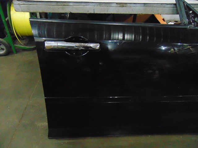 2003 Infiniti M45 Front RH Passenger Door