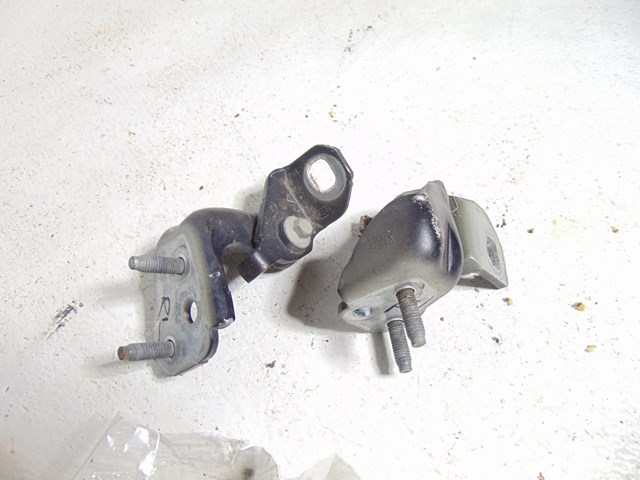 2016 Ford Explorer Rear LH Driver Door Hinges