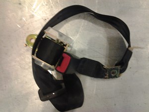 2003 Lexus IS300 Rear Center Seat Belt