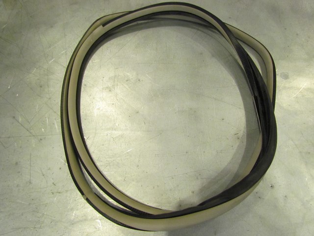 2005 Subaru Legacy GT Rear LH Drivers Door Seal
