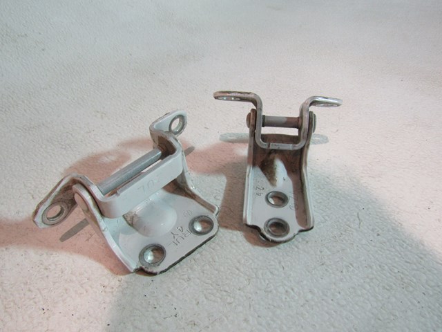 2005 Subaru Legacy GT Rear LH Drivers Door Hinge Set