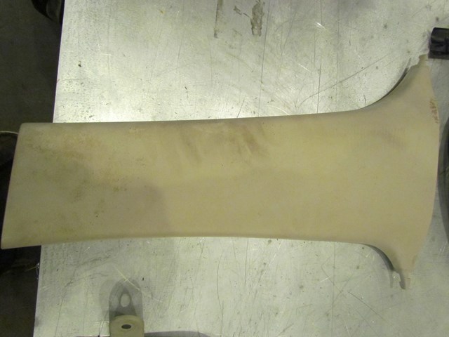 2005 Subaru Legacy GT LH Drivers Lower B Pillar Trim Panel 94022 AG03A