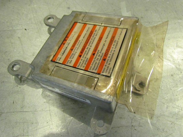 2005 Subaru Legacy GT Air Bag Module Under Console 98221AG08A