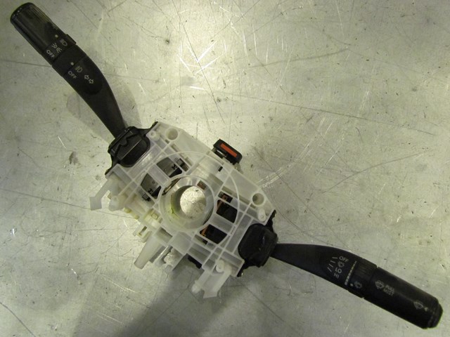 2005 Subaru Legacy GT Column Switch Assy