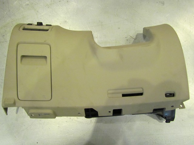 2005 Subaru Legacy GT LH Drivers Knee Bolster With Switches