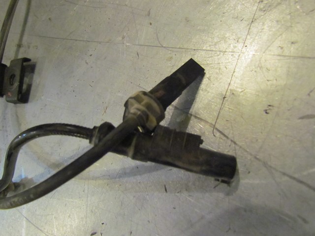 2005 Subaru Legacy GT Front LH Drivers ABS Sensor