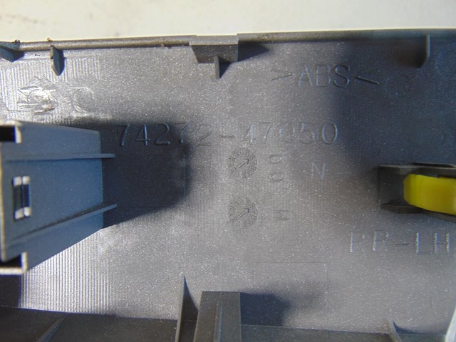 04 05 06 07 08 09 Toyota Prius Rear RH Pass Door Switch 74271-47050