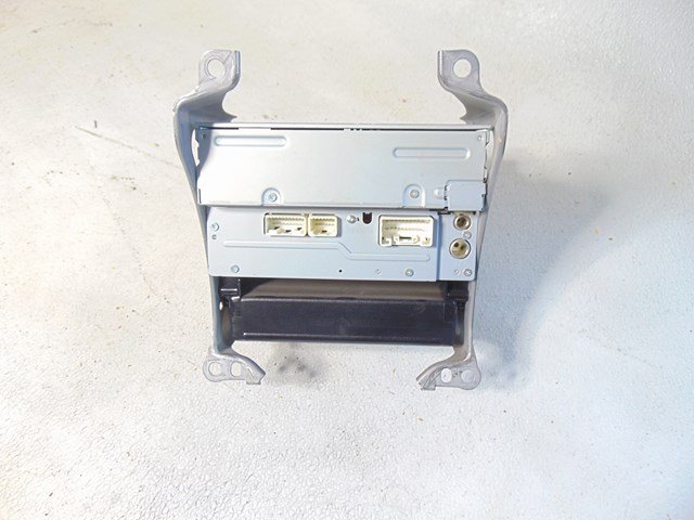 06 07 08 09  Toyota Prius Radio CD Receiver, Cubby & Brackets 86210-47210