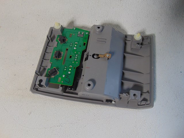 04 05 06 07 08 09 Toyota Prius Dome Light-Light Grey