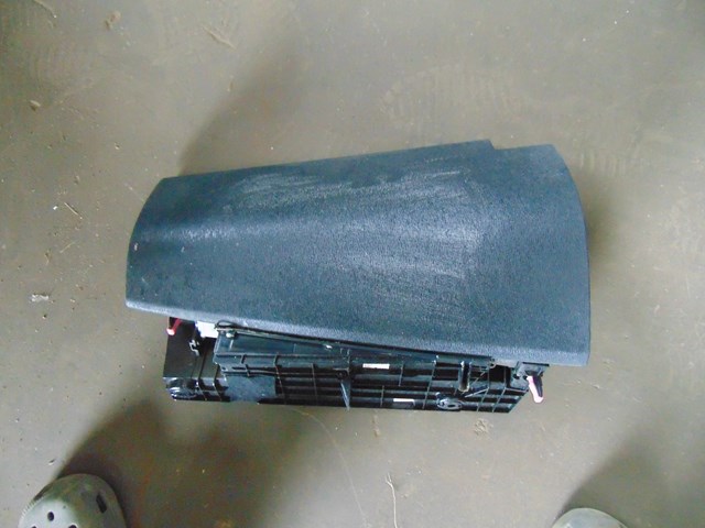 2007 Toyota Prius Upper Glove Box