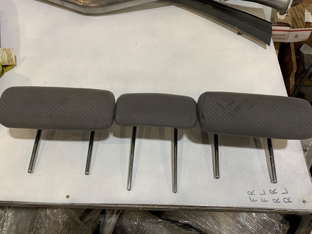 2007 Toyota Prius Headrest Set of 3- Grey cloth