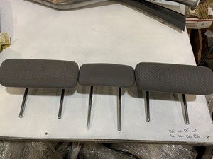 2007 Toyota Prius Headrest Set of 3- Grey cloth