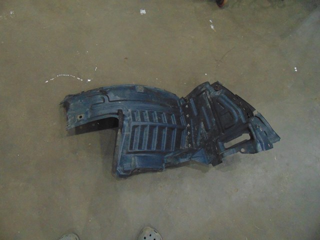 2003 Infiniti M45 Front LH Driver Front Fender Liner Portion 63845AG900